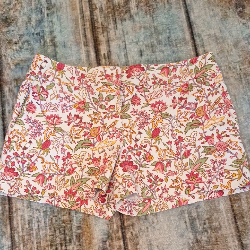 LOFT Floral High Waist Women's Shorts - Pink, Green, Yellow.  NWOT Size 4